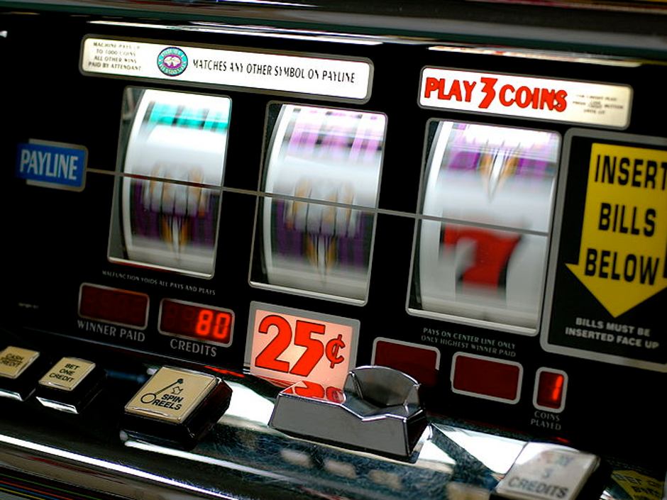 Taking Your Poker Skills to The Slot Machines